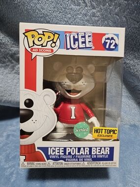 FUNKO POP! ICEE Polar Bear Vinyl Figure - Red Sweater (Hot Topic Exclusive)